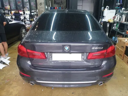 BMW520D실내랩핑,카본랩핑,실내카본,5스리즈랩핑,BMW랩핑,수원랩핑,광교랩핑,팀라비드,카스킨,프리미엄랩핑,BMW실내랩핑 / 화성 봉담