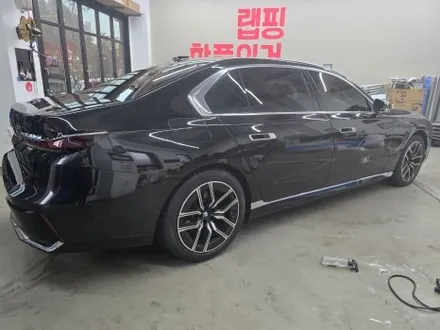BMW 7시리즈 740i 무광 PPF 전체 시공 → 유광 블랙에서 매트 블랙 완전 변신 & 크롬 딜리트 / 화성 봉담