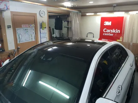 벤츠E300 루프스킨 , 루프스킨, 3M루프스킨 , 3M 유광블랙, 루스스킨전문점 , 팀라비드 , 수지랩핑 , 용인랩핑 , 용인루프스킨 / 화성 봉담