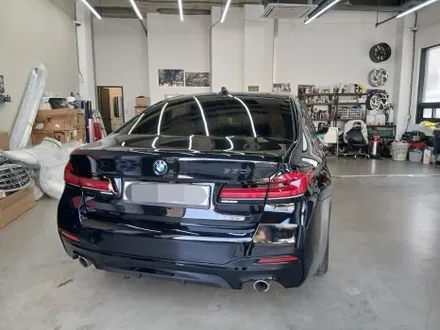 BMW 5시리즈 신형 컨버전 M 범퍼 교체 AR 고광택 블랙 랩핑 / 화성 봉담
