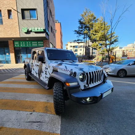 랭글러데칼,랭글러랩핑,글레디에이터,글레디에이터카모,카모랩핑,카모플라주랩핑,데칼전문,데칼,포인트랩핑,수원랩핑,화성랩핑,카스킨전문점, 팀라비드, 팀라비드카스킨,수입차랩핑,수입차전문점 / 화성 봉담읍