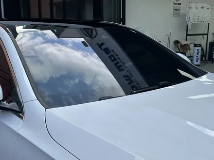 부산 벤츠 썬팅 E200 2026 화이트 3M 크리스탈라인 전면40% 신차패키지 / 부산 연제