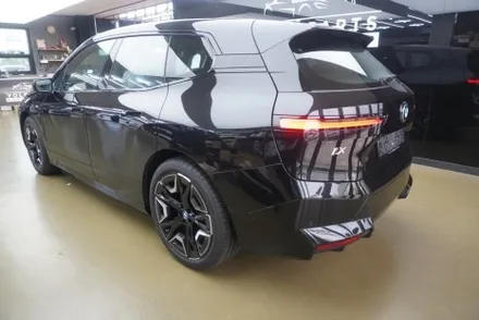 BMW iX 차량 Lx 썬팅/틴팅으로 완벽한 신차드레스업 by 틴모터스 [The Lx]인천 청라 원창점