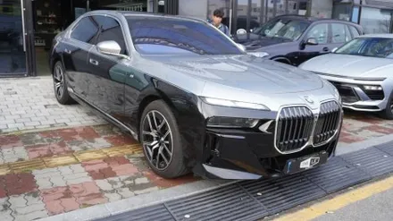 2026 BMW 7시리즈 듀오톤 상단 투톤 랩핑/ 도어 PPF 시공