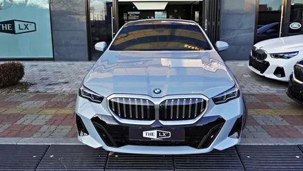 BMW 5시리즈 530i 틴팅 시공 갓성비 \'퀀텀\'으로 결정 !