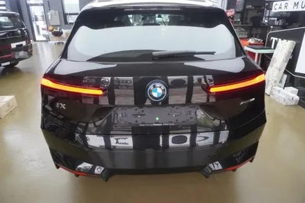 BMW iX 차량 Lx 썬팅/틴팅으로 완벽한 신차드레스업 by 틴모터스 [The Lx]인천 청라 원창점