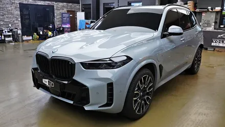 BMW X5 50e 틴팅 맛집은 틴모터스에서 !