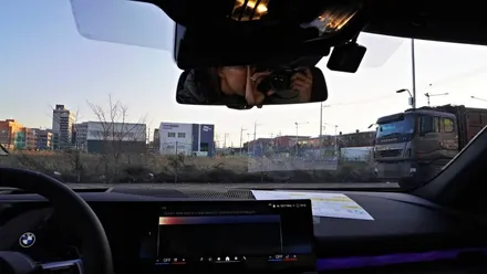 BMW 5시리즈 530i 틴팅 시공 갓성비 \'퀀텀\'으로 결정 !