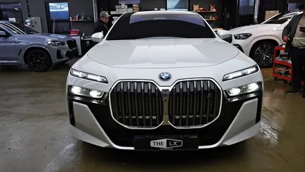 BMW 7시리즈 틴팅 마감이 들떠서 재시공을 고민중이시라면!