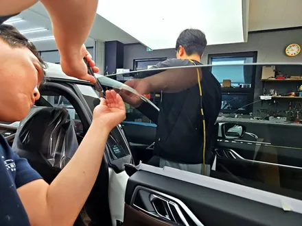 청라썬팅: BMW 4그란쿠페 신차패키지 시공은 틴모터스에서!