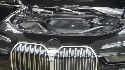 2026 BMW 7시리즈 듀오톤 상단 투톤 랩핑/ 도어 PPF 시공