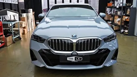 BMW 5시리즈 530i 틴팅 시공 갓성비 \'퀀텀\'으로 결정 !