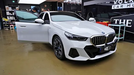 BMW 5시리즈 530e 신차패키지가 궁금하신가요?