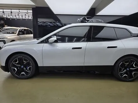 BMW IX 차량 끝판왕LX 틴팅으로 작업해드렸어요~!! by 틴모터스 / 더엘엑스인천청라원창 / 솔라가드프리미엄인천청라원창