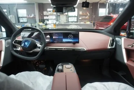 BMW iX 차량 Lx 썬팅/틴팅으로 완벽한 신차드레스업 by 틴모터스 [The Lx]인천 청라 원창점