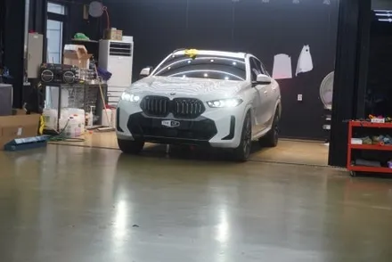 역시 신차는 LX 썬팅이 갑 of 갑!? bmw x6 xDrive40i M Spt 미네랄 화이트 차량 LX로 멋진 드라이빙! by The Lx 인천 청라 원창점