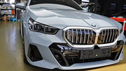BMW 5시리즈 530i 가성비 좋은 신차패키지는 틴모터스에서 !