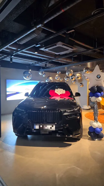 \'BMW X7\' 차량 썬팅 The LX 전면 40%/측후면 25% & 유리막,생활보호4종,그릴교체시공 완료 (시공 후 영상도 보구가세요❤️)