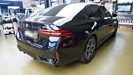 BMW 5시리즈 520i PPF 하이그로시 시공으로 차 보호해요 !