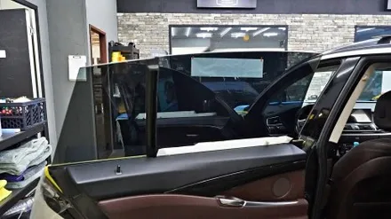 제니스 할인행사중!!! bmw 5GT 제니스썬팅틴팅으로 재시공했어요~~ by 틴모터스 / 더엘엑스인천청라원창 / 솔라가드프리미엄인천청라원창