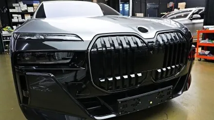 BMW 7시리즈 740i 투톤랩핑 듀오톤으로 세련미를 UP!