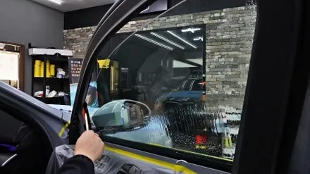 BMW 5시리즈 530i 틴팅 시공 갓성비 \'퀀텀\'으로 결정 !
