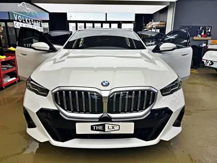 인천 서구썬팅 신형 bmw5시리즈(G60) THE LX 전체 썬팅~솔라가드 프리미엄 THE LX 청라 원창점에서~