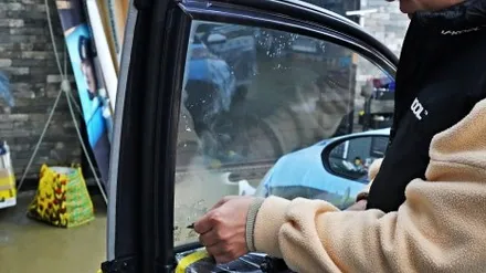 현대 아이오닉 틴팅 찍힘이 고민이시라면 ?!