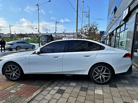 bmw 5시리즈 520i 신차패키지 고민이신가요?!