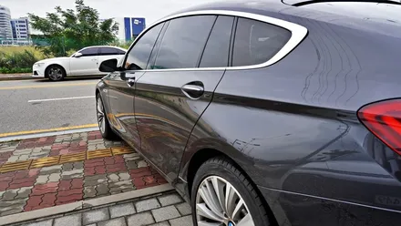 제니스 할인행사중!!! bmw 5GT 제니스썬팅틴팅으로 재시공했어요~~ by 틴모터스 / 더엘엑스인천청라원창 / 솔라가드프리미엄인천청라원창