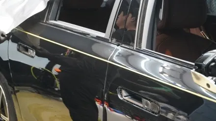2026 BMW 7시리즈 듀오톤 상단 투톤 랩핑/ 도어 PPF 시공