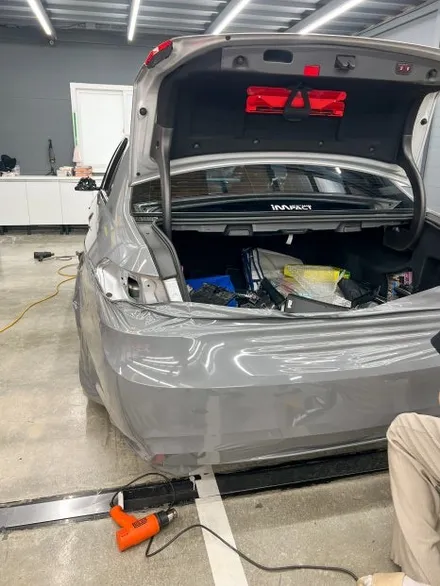 w212 E63 AMG 랩핑재시공 에이버리 락그레이 전체랩핑