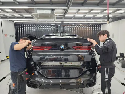 자동차 PPF 필름 그만 좀 버리세요