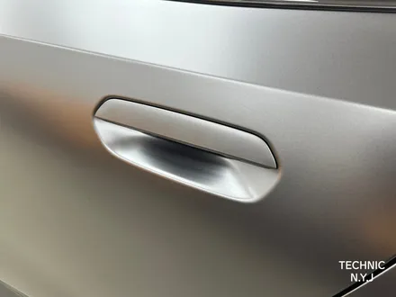 BMW 550e 무광 PPF로 완성한 사틴 블랙의 위엄 (feat.테크닉)