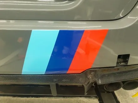BMW M5 전체랩핑 + 데칼시공