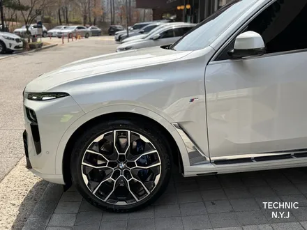 수원 PPF BMW X7의 완벽한 보호, \'테크닉\'의 정교한 기술로 완성하다