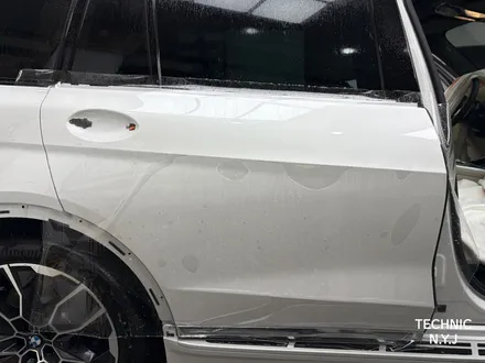 수원 PPF BMW X7의 완벽한 보호, \'테크닉\'의 정교한 기술로 완성하다