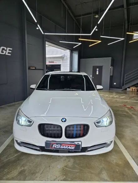 BMW 5GT 썬팅재시공 농도추천. 솔라가드 퀀텀 새턴 가격비교