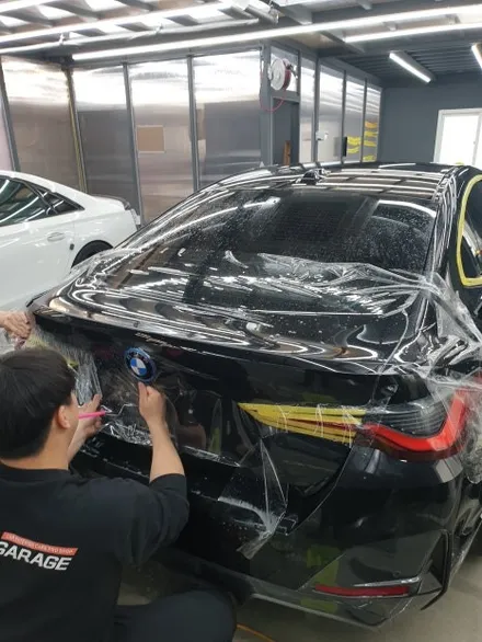 [하루 1대 한정] BMW i4 신차패키지 - 썬팅 버텍스900, 전체 PPF 스텍, 시트가죽코팅