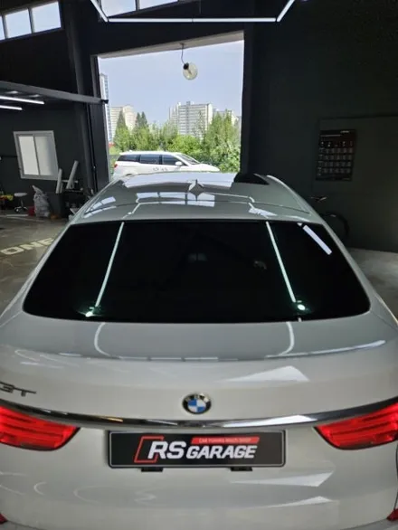 BMW 5GT 썬팅재시공 농도추천. 솔라가드 퀀텀 새턴 가격비교