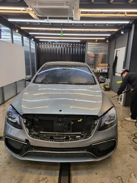 벤츠 S63amg 에이버리 사틴화이트 전체랩핑