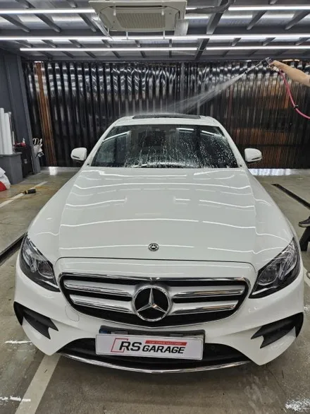 저세상 광도! 벤츠 E300 블랙PPF  루프스킨