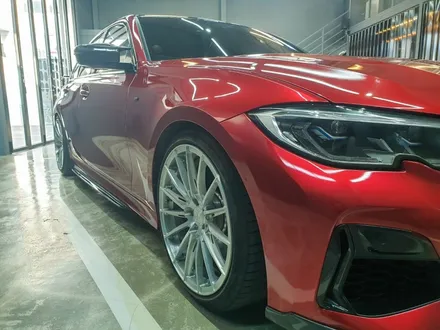 가장 완벽한 3시리즈 M340i 전체랩핑 이노즈텍 뱀파이어레드
