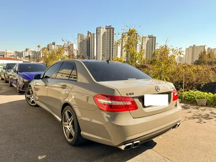 w212 E63 AMG 랩핑재시공 에이버리 락그레이 전체랩핑