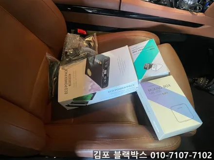 김포 BMW 7시리즈 4채널 블랙박스 아이나비 Z9500 & 에코파워팩 보조베터리 S12 / 김포 감정동