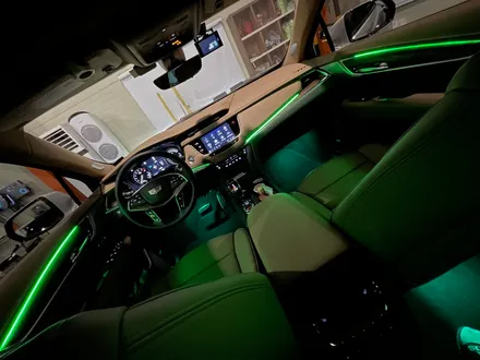 캐딜락 XT5 스포츠 신형 비노출 아크릴 매립 엠비언트 옵션 추가 했어요~~!!  / 캐딜락 / XT5 / 김포,일산,고양