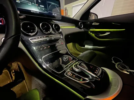 김포 벤츠 C클래스 W205 C200 순정보다 더 순정같은 비노출 매립엠비언트 무드등 시공했어요~!! DMX김포점 동호회협력업체 / 김포,일산,고양