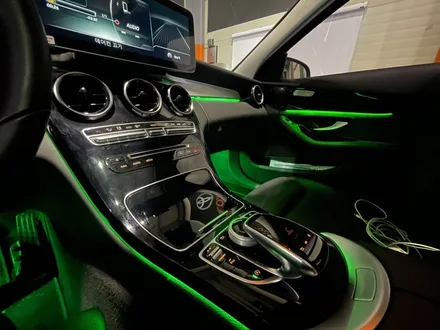 김포 벤츠 C클래스 W205 C200 순정보다 더 순정같은 비노출 매립엠비언트 무드등 시공했어요~!! DMX김포점 동호회협력업체 / 김포,일산,고양