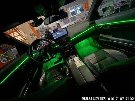 벤츠 w212 e350 쿠페 비노출 매립 엠비언트는 역시 테크니컬개러지에서 !! (서울 강서구) / 김포,일산,고양