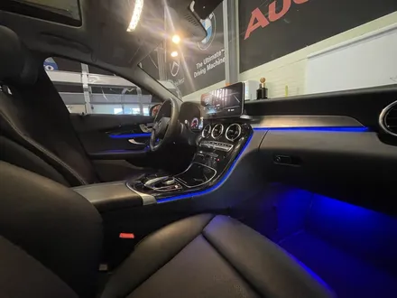 김포 벤츠 C클래스 W205 C200 순정보다 더 순정같은 비노출 매립엠비언트 무드등 시공했어요~!! DMX김포점 동호회협력업체 / 김포,일산,고양